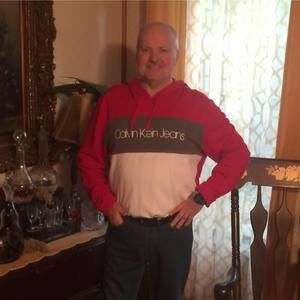 Meet your Posher, Stephen